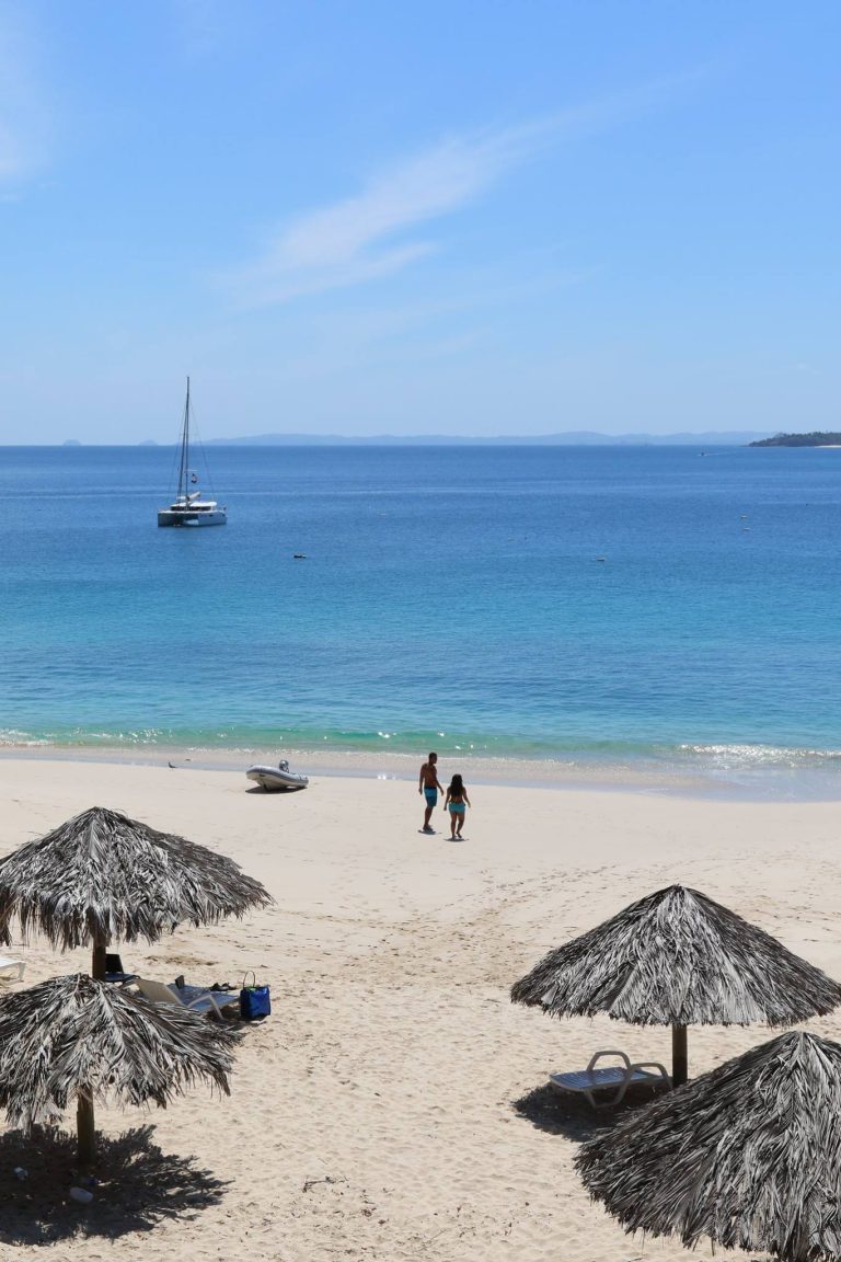 Contadora-island-panama-isla-perlas-pearl-playa-galeon-beach-1