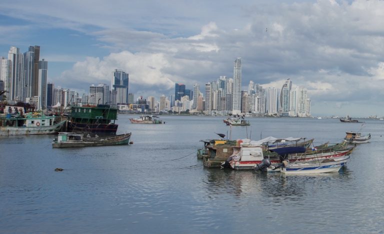 panama-city-ciudad-panama-mercado-marisco-fish-market
